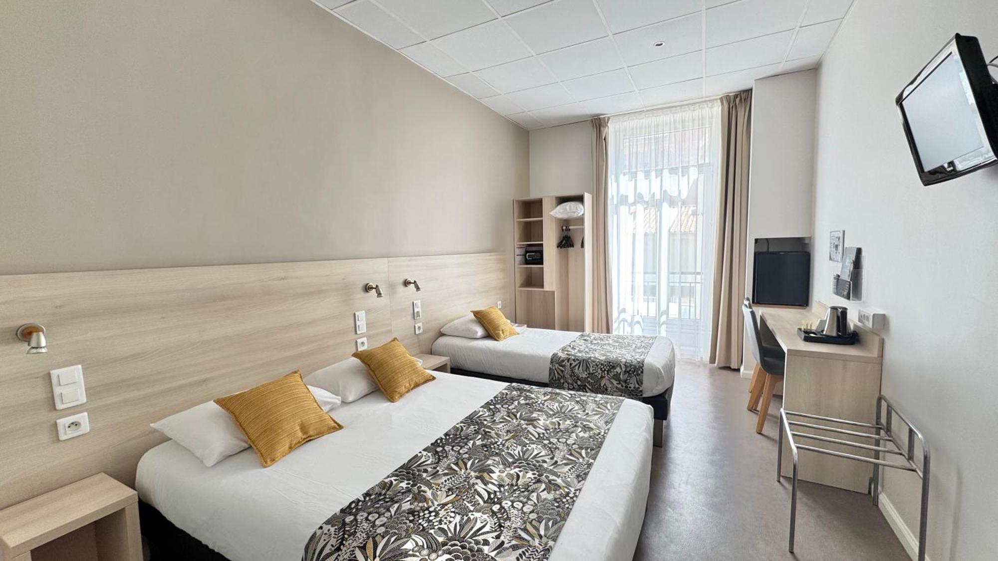 Triple Room 1 Double Bed 1 Single Bed,1657142722:JPEG